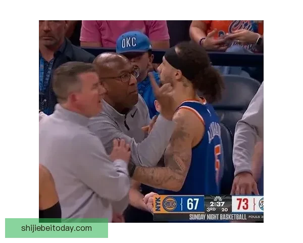 迈克布朗赞雷霆小动作与表演技巧精湛 38次罚球判罚是否公正